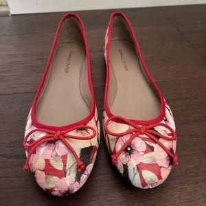 Donald Pilner floral ballet flats. Brand new!